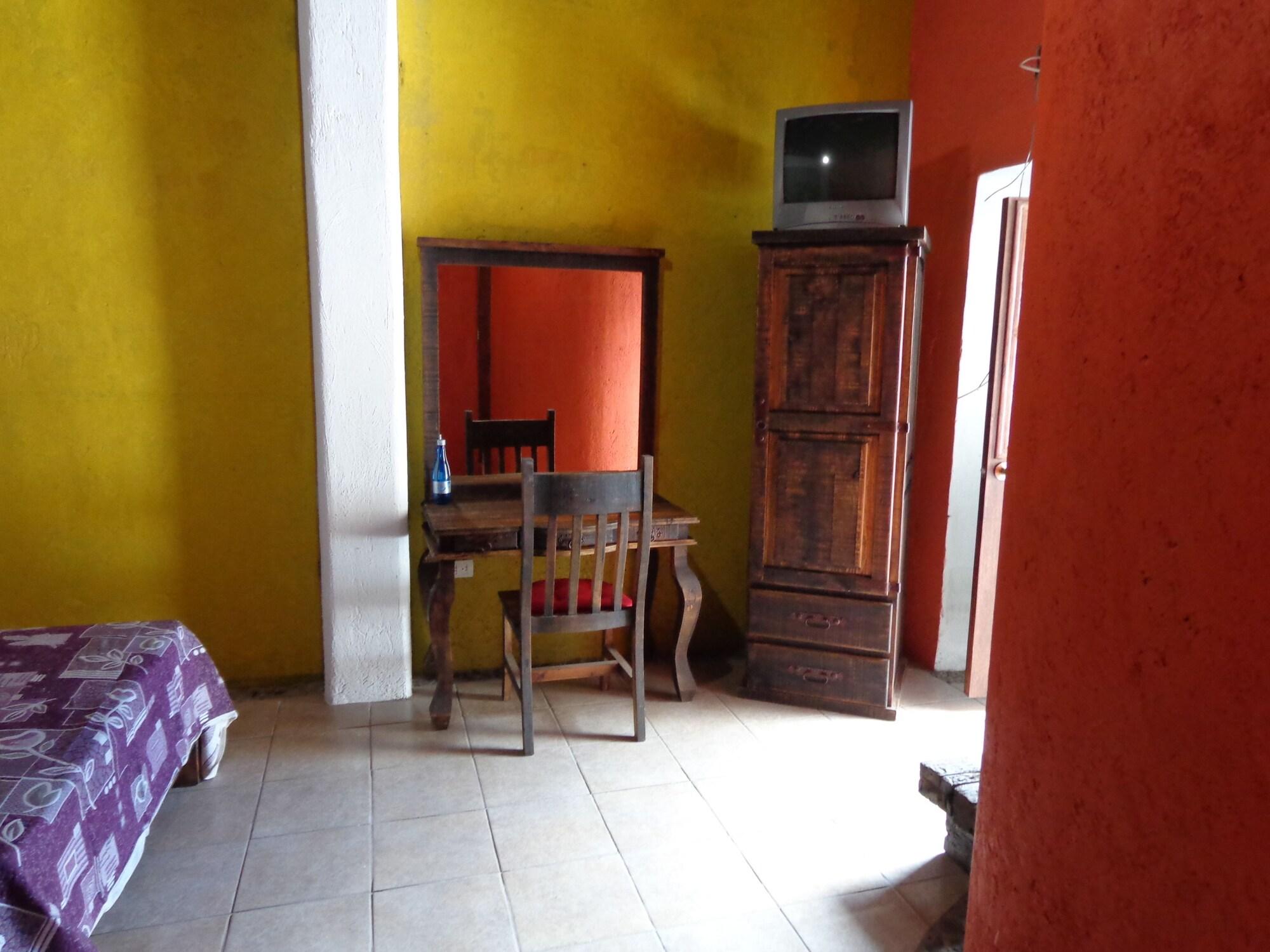 פואבלה Hotel Casa Abolengo מראה חיצוני תמונה